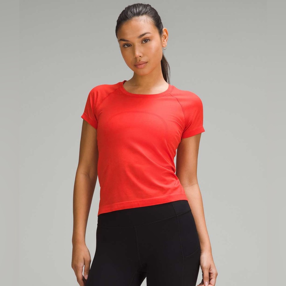 Lululemon Swiftly Tech Short-Sleeve Shirt 2.0 *Waist Length size 10